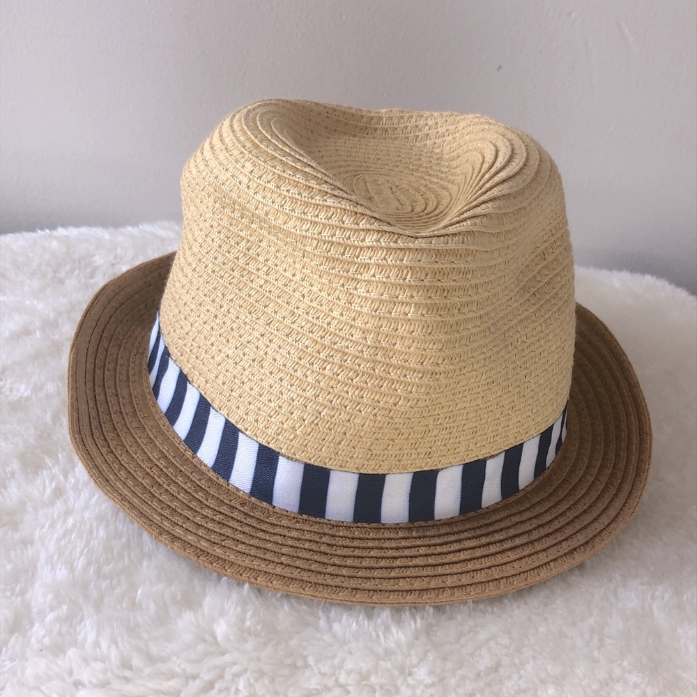 Mayoral paper hat